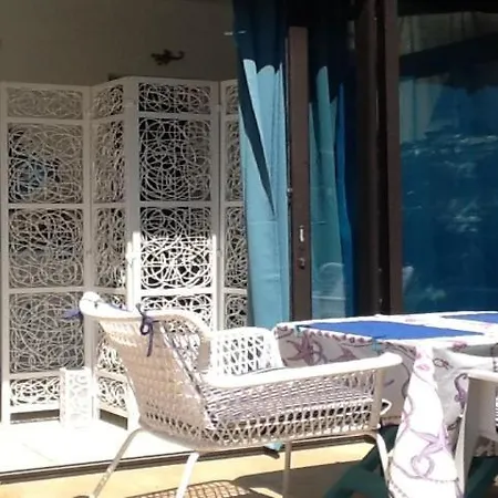 4 Pers, 1 Chambre, Terrasse, Piscine + Parking, Proche Plage - Ref Para138 * Agde