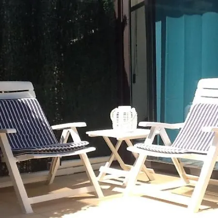 4 Pers, 1 Chambre, Terrasse, Piscine + Parking, Proche Plage - Ref Para138 Villa *