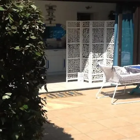 4 Pers, 1 Chambre, Terrasse, Piscine + Parking, Proche Plage - Ref Para138